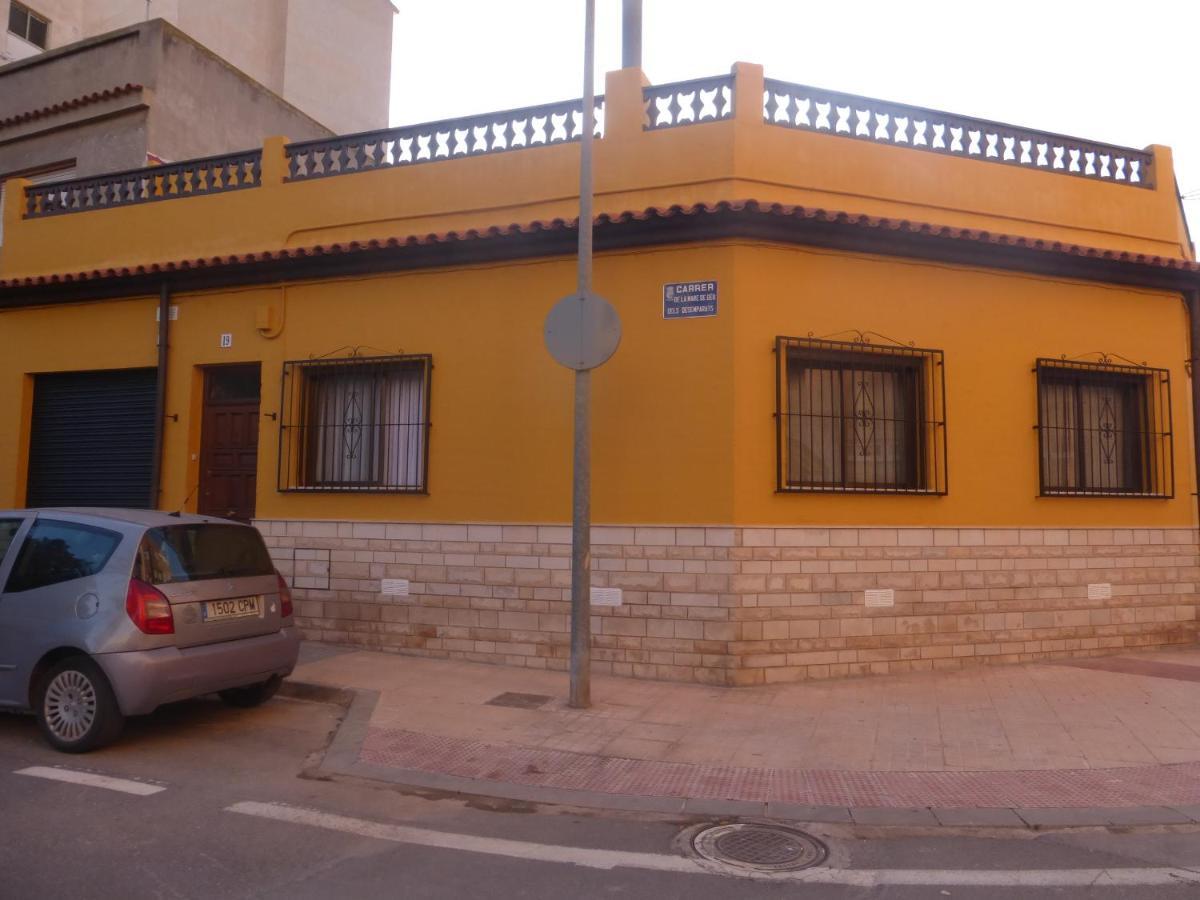 Villa Agradable casa con patio y terraza en el centro El Campello Exterior foto