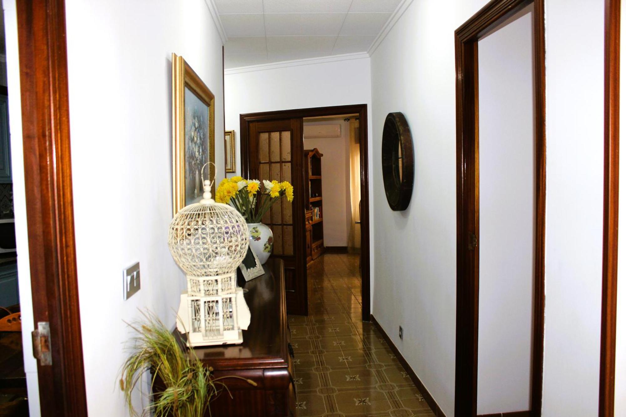 Villa Agradable casa con patio y terraza en el centro El Campello Exterior foto
